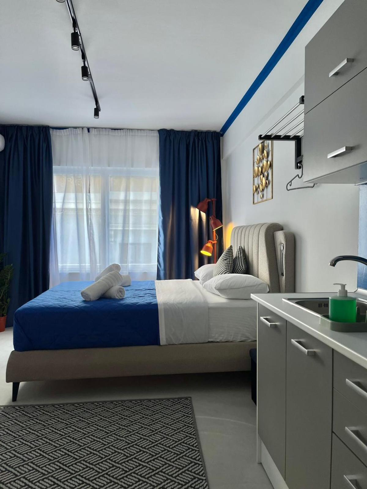 Voulis 45 Plaka Suite By Zeussuites Athens Exterior photo